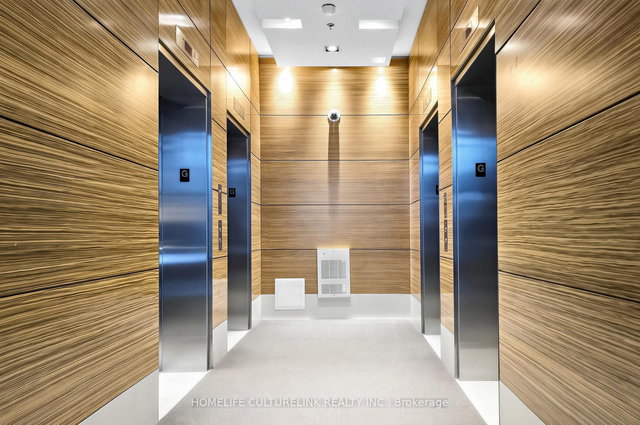 1323 - 2885 Bayview Avenue