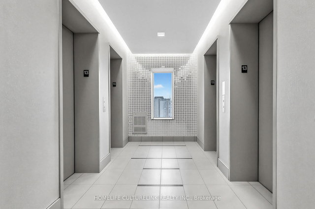 1323 - 2885 Bayview Avenue