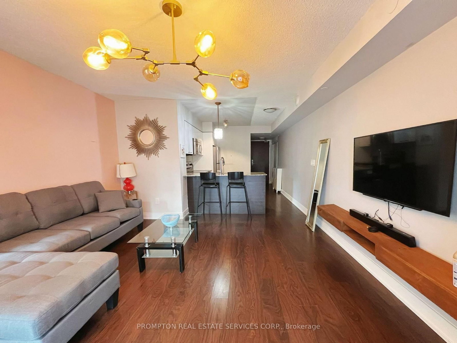 88 Sheppard Avenue E, Unit 504 - Photo 4