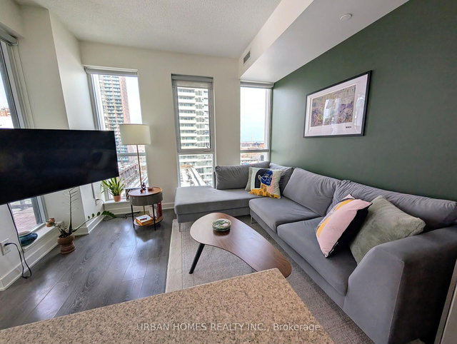 1212 - 170 Sumach Street