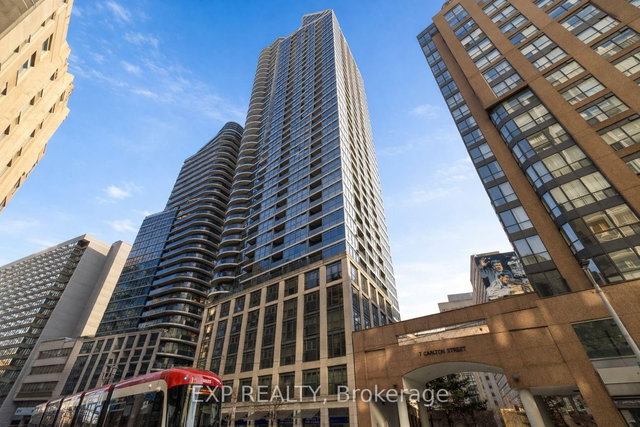 2807 - 21 Carlton Street