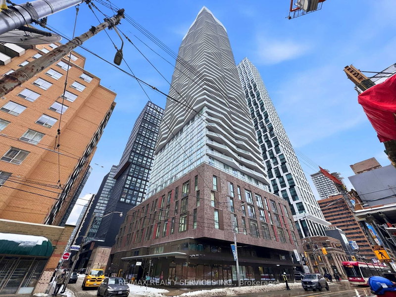 home for lease on 1403-100 Dalhousie Street