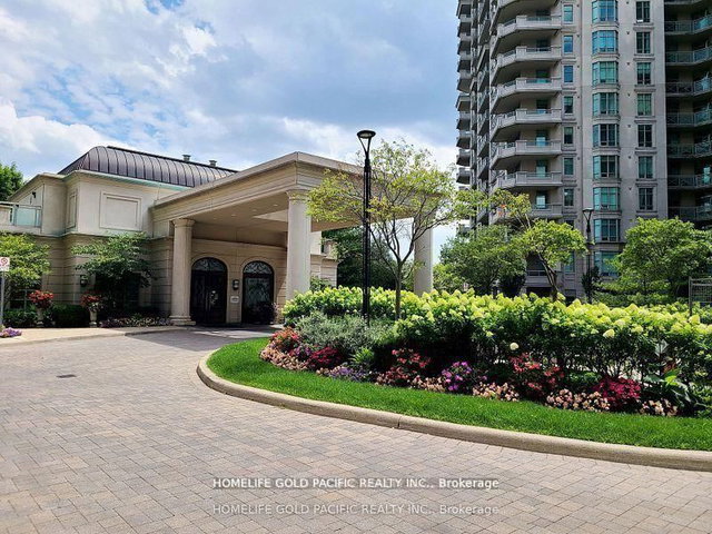 2102 (PH2) - 10 Bloorview Place