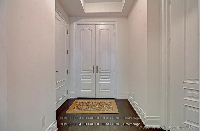 2102 (PH2) - 10 Bloorview Place