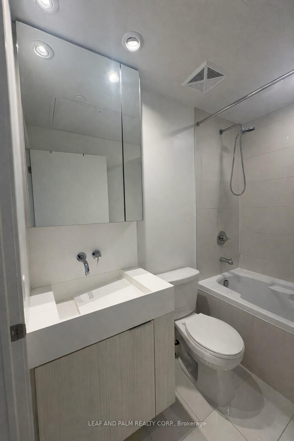 15 Lower Jarvis Street, Unit 1309 - Photo 10