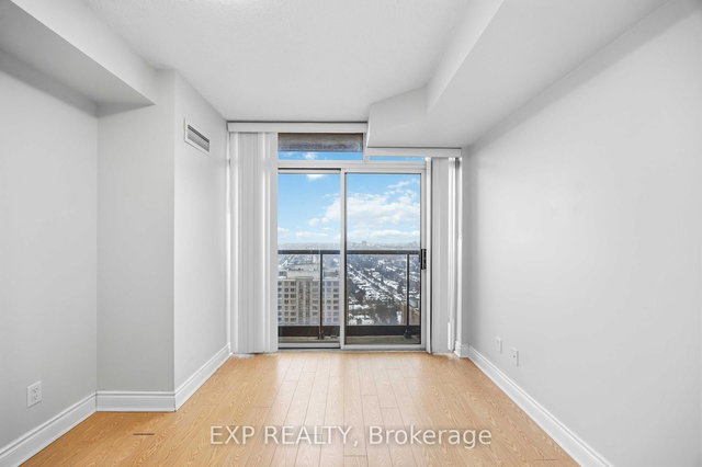 2806 - 10 Northtown Way