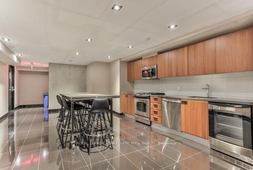 318 King Street E, Unit 308 - Photo 17