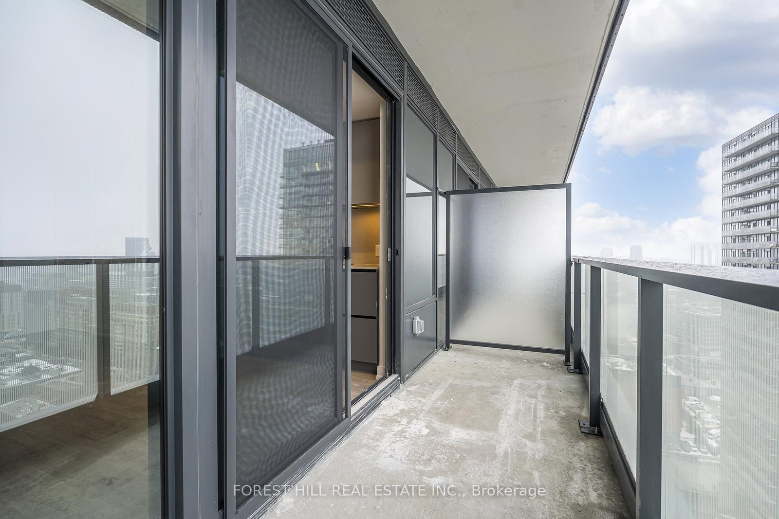 35 Parliament Street, Unit 2413 - Photo 6