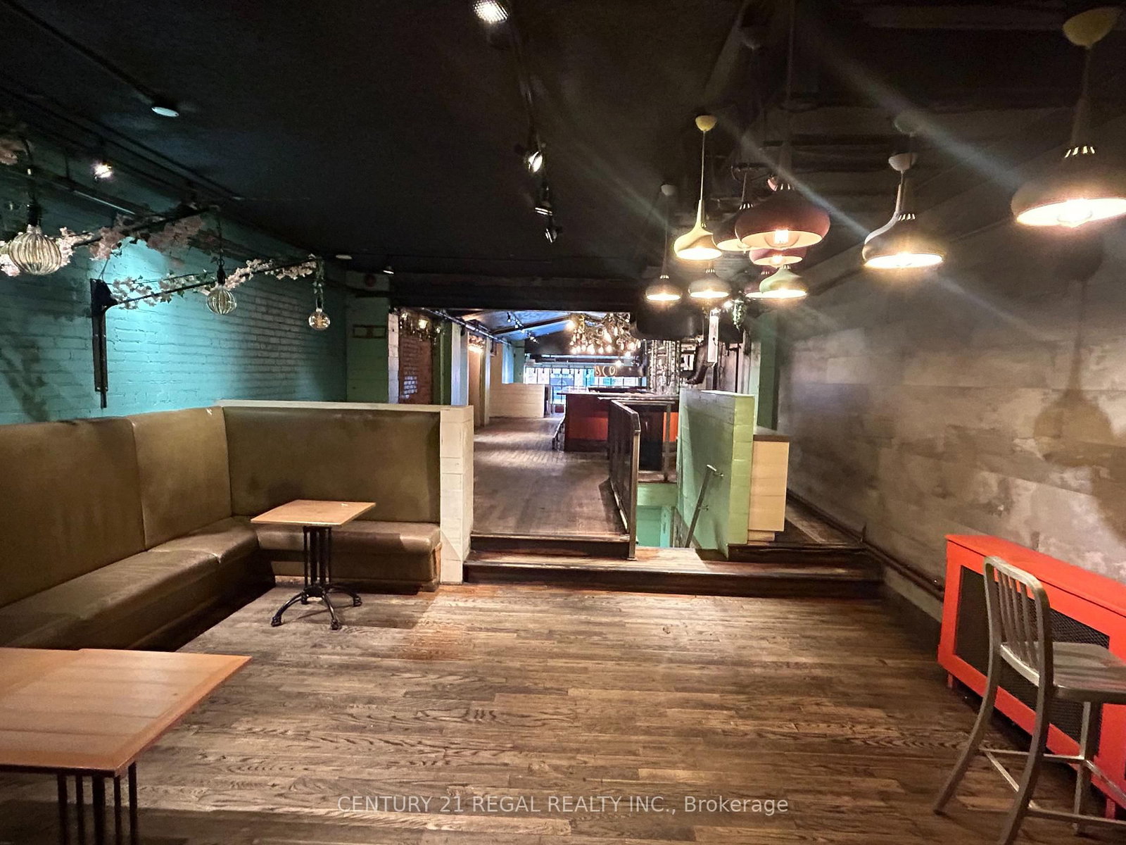 182 Dupont Street - Photo 10