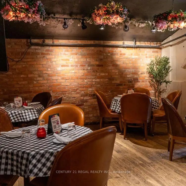 182 Dupont St, Toronto, M5R 2E6 | Image 3