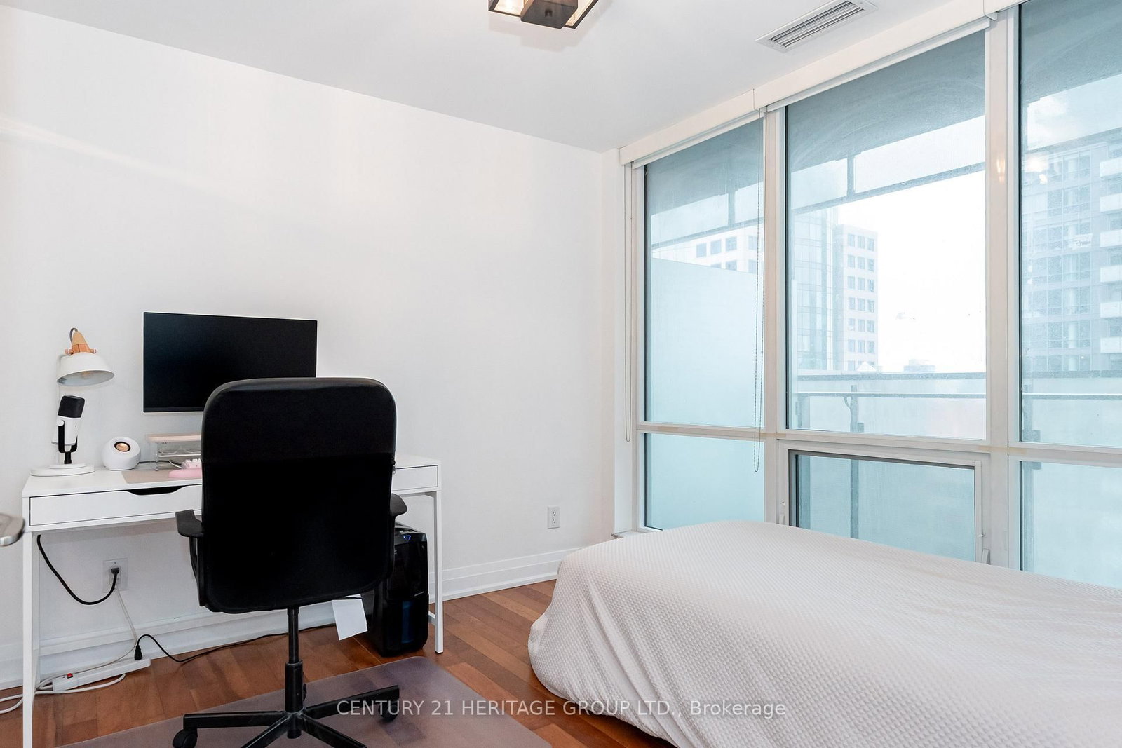 80 John Street • #2303 • Toronto, ON photo 25