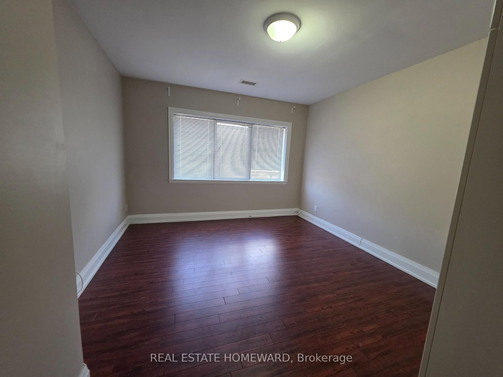 425 Queen Street E, Unit A - Photo 12