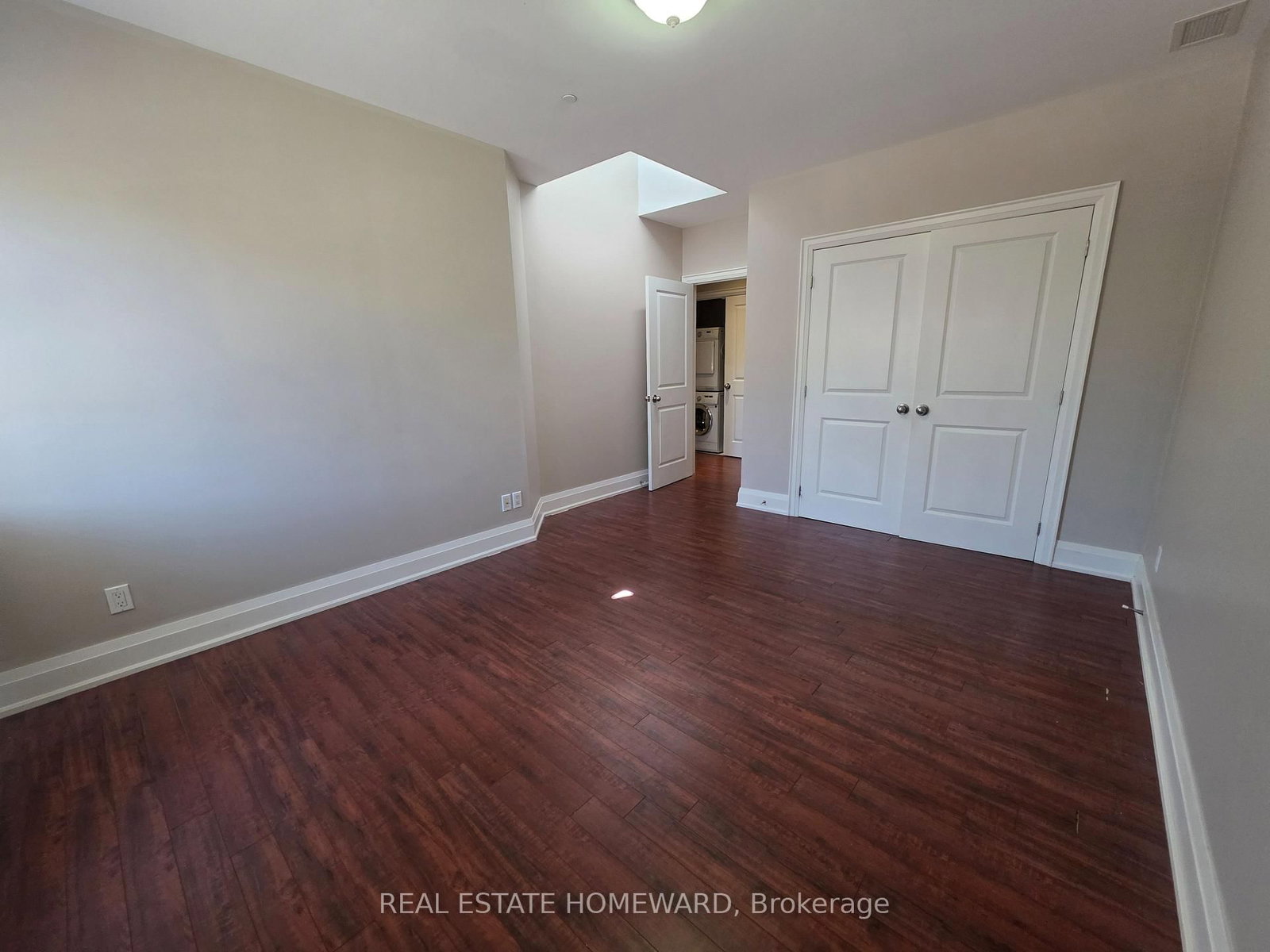 425 Queen Street E, Unit A - Photo 15