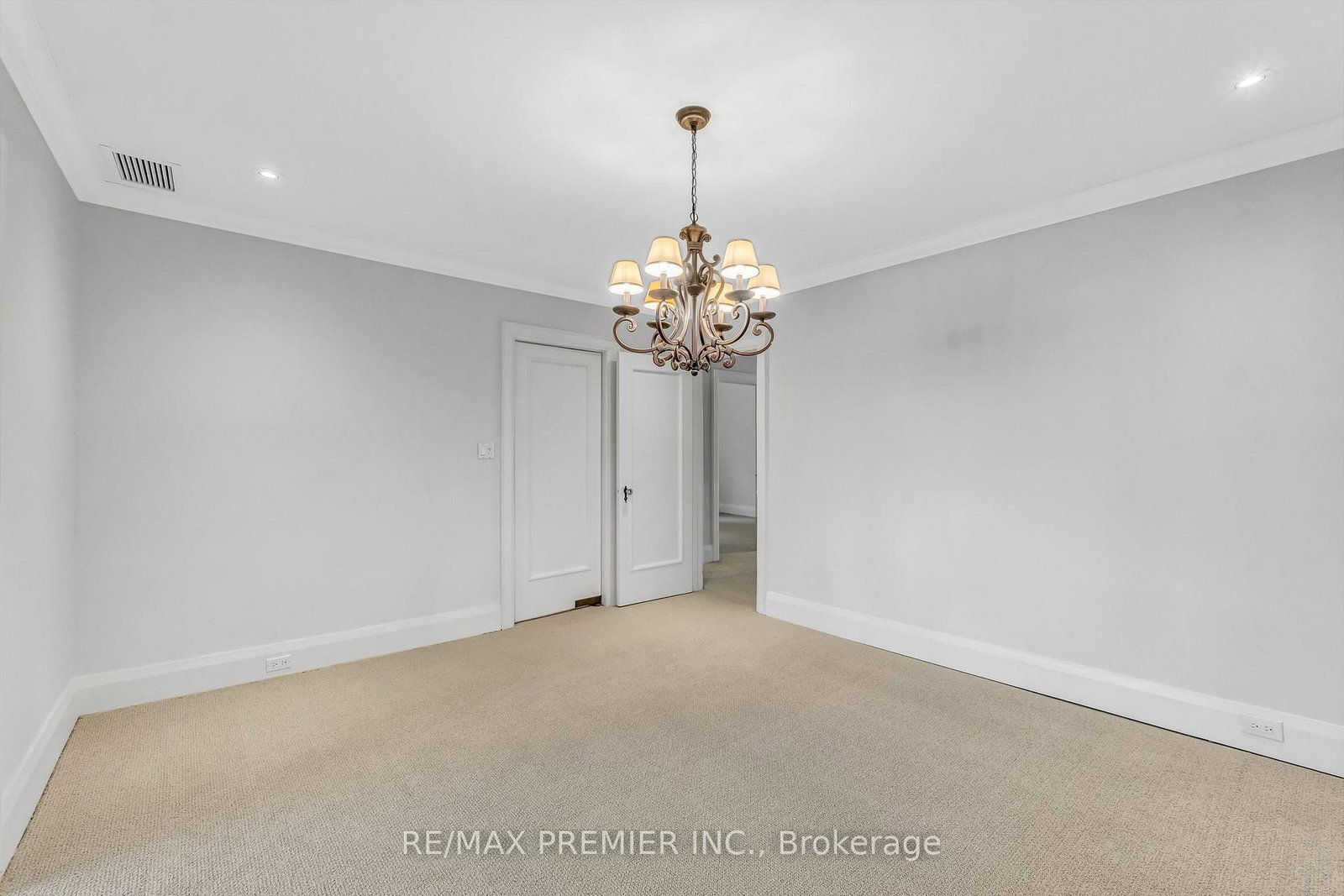 Detached House for lease at 2nd Floor-5 Killarney Road, Toronto, Ontario, M5P 1L7 - Forest Hill South - MLS: C12812530