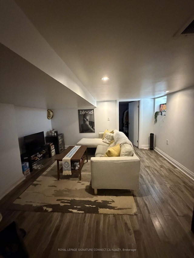 Lower - 3 Rolyat Street