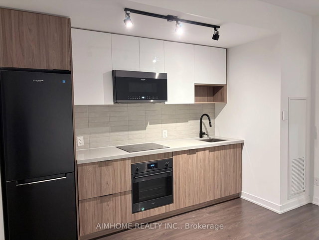 507 - 5 Defries Street