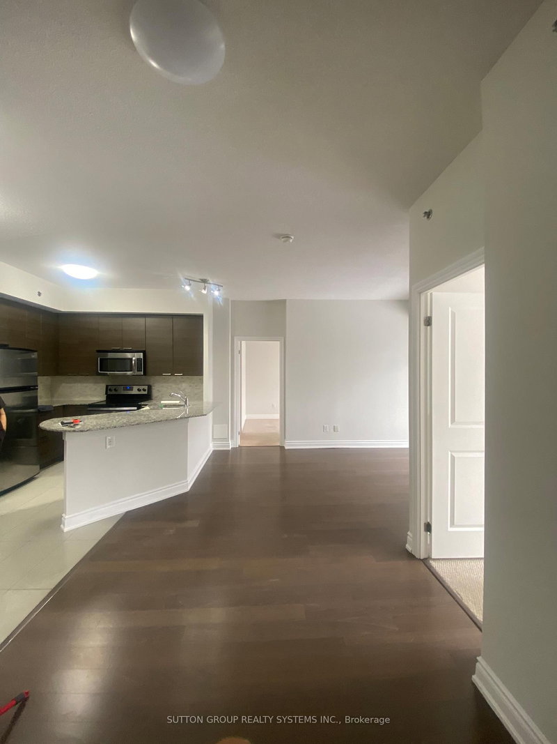 106 - 760 Sheppard Ave W, Toronto, M3H 0B3 | Image 3