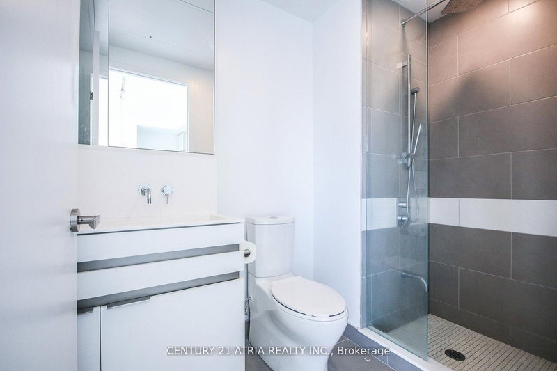 1913 - 197 Yonge St, Toronto, M5B 0C1 | Image 3