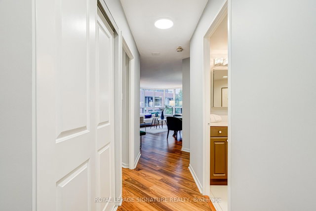 303 - 25 Maitland Street