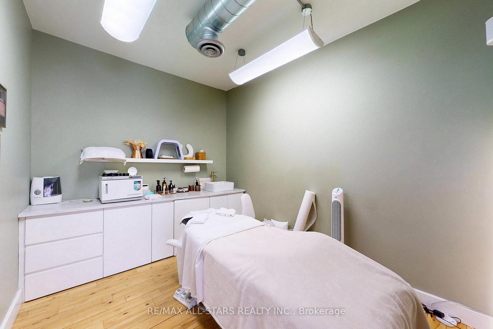 1269 Dundas Street W, Unit 300 - Photo 13