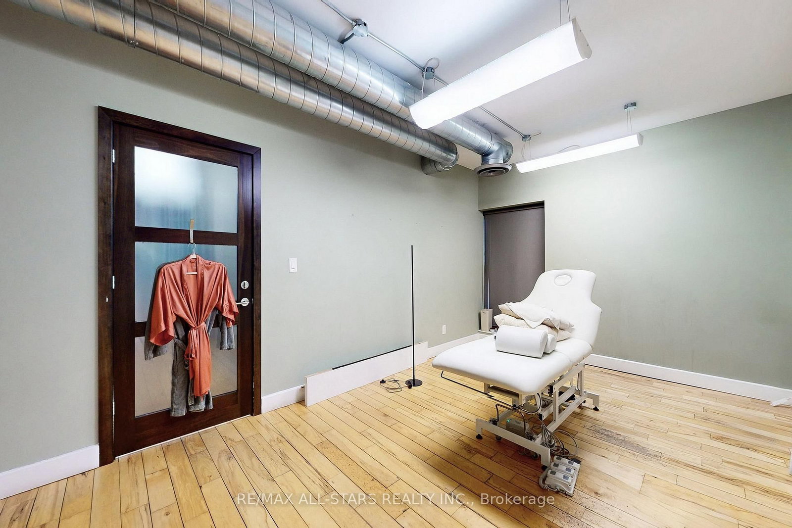 1269 Dundas Street W, Unit 300 - Photo 23