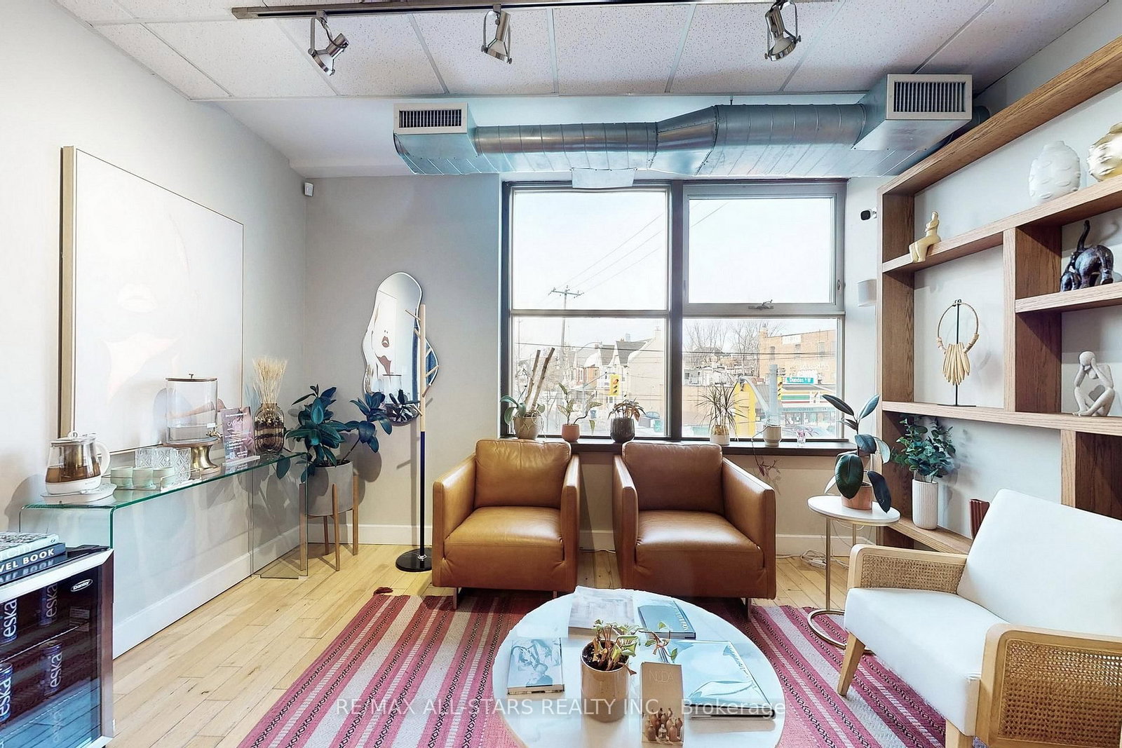 1269 Dundas Street W, Unit 300 - Photo 3