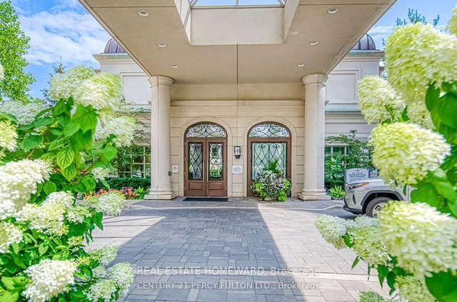 206 - 10 Bloorview Place