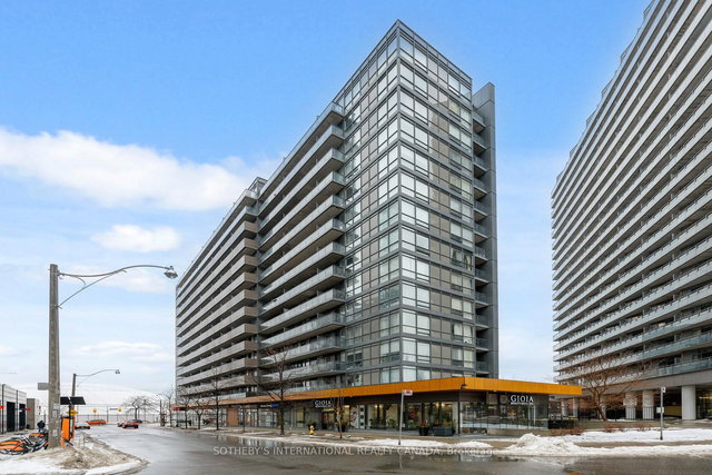 407 - 20 Joe Shuster Way