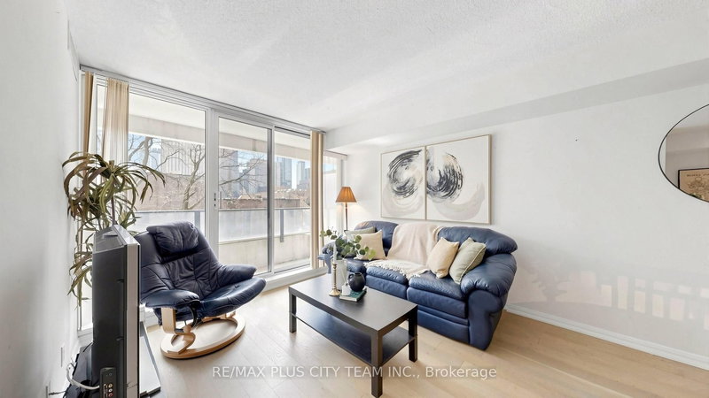 308 - 111 Elizabeth St, Toronto, M5G 1P7 | Image 2