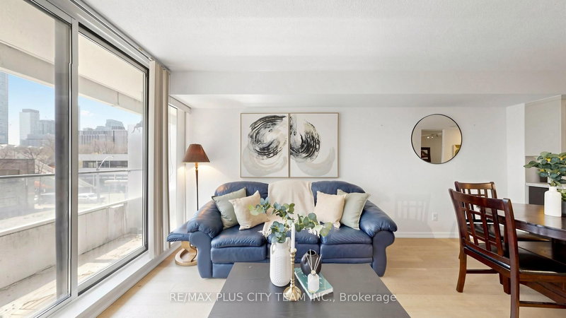 308 - 111 Elizabeth St, Toronto, M5G 1P7 | Image 3