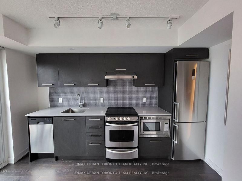 1109 - 87 Peter St, Toronto, M5V 0P1 | Image 3