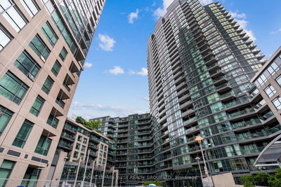 703-219 Fort York Boulevard, Toronto, Ontario image-0-1