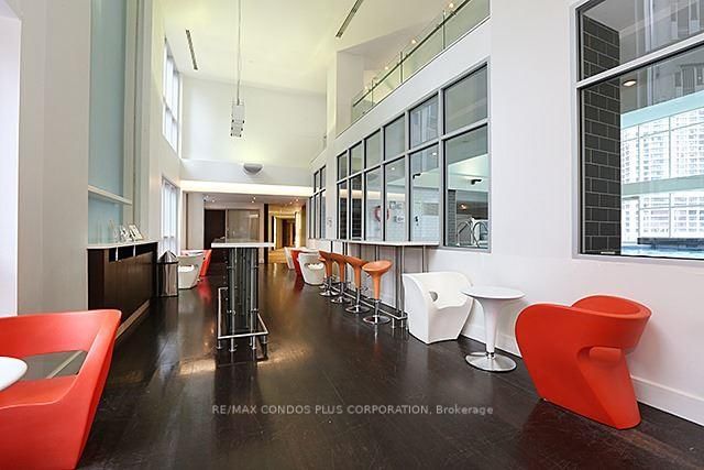 8 York Street, Unit 1905 - Photo 14