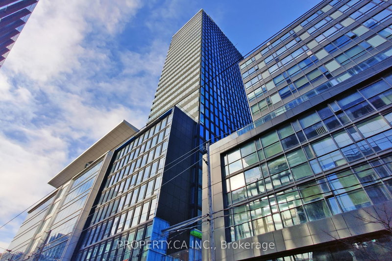 home for lease on 401-284 King Street E