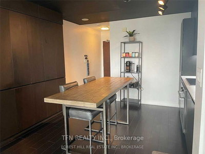 605-10 Capreol Court, Toronto, Ontario image-0-2