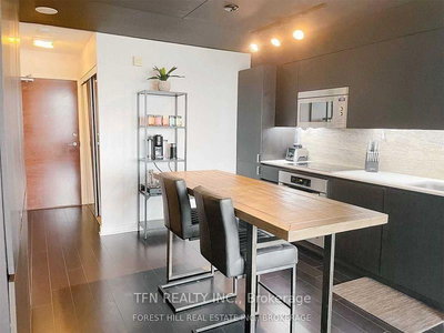 605-10 Capreol Court, Toronto, Ontario image-0-4