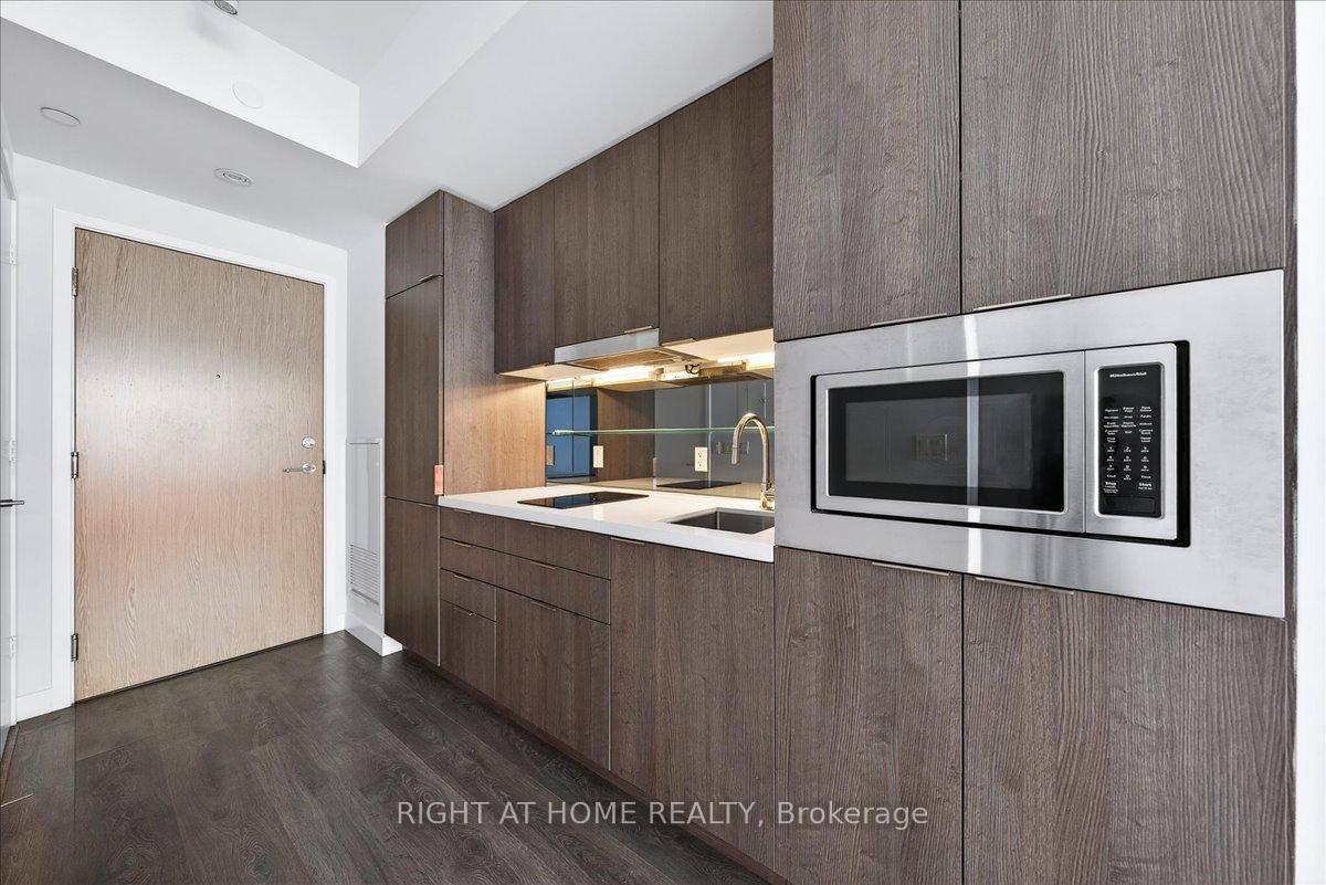 Condo for sale at 1907-215 Queen Street, Toronto, Ontario, M5A 1S2 - Waterfront Communities C1 - MLS: C12818736