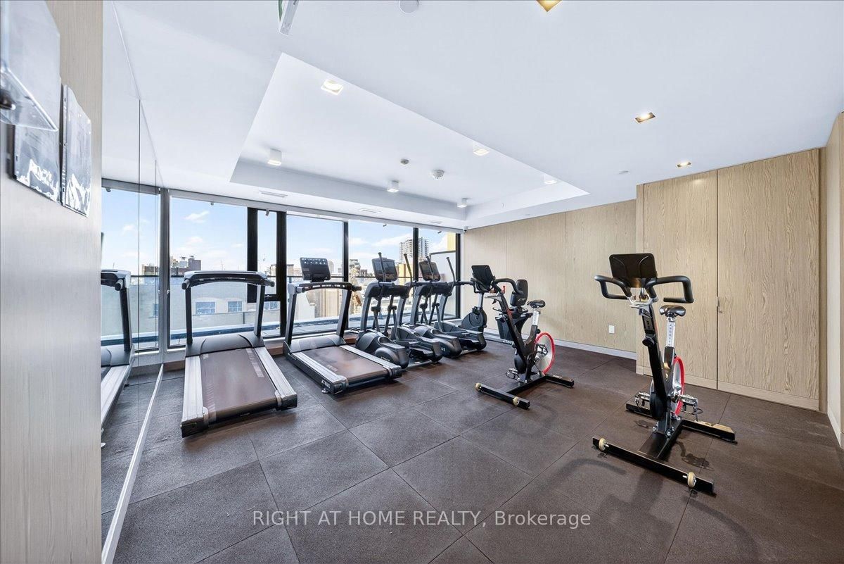 215 Queen Street W, Unit 1907 - Photo 21