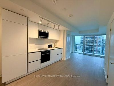 1005N-110 Broadway Avenue, Toronto, Ontario image-0-3