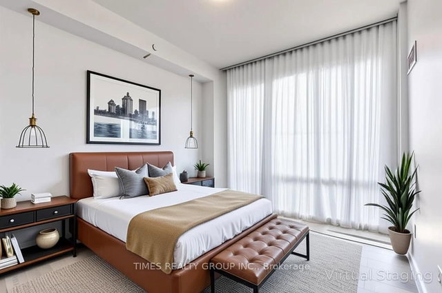 1002 - 8 Eglinton Avenue E