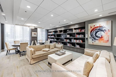 316-825 Church Street, Toronto, Ontario image-0-3