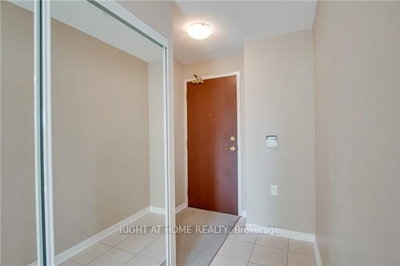 509-22 Olive Avenue, Toronto, Ontario image-0-2