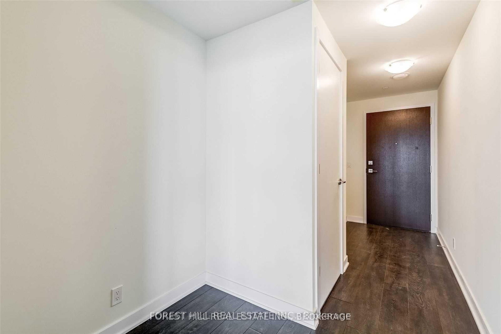 2221 Yonge Street, Unit 5401 - Photo 6