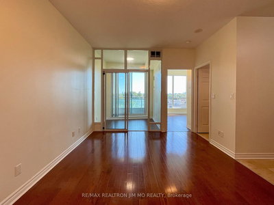 615-18 Holmes Avenue, Toronto, Ontario image-0-2