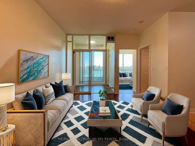 615-18 Holmes Avenue, Toronto, Ontario image-0-3