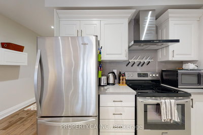 Main-635 Christie Street, Toronto, Ontario image-0-4