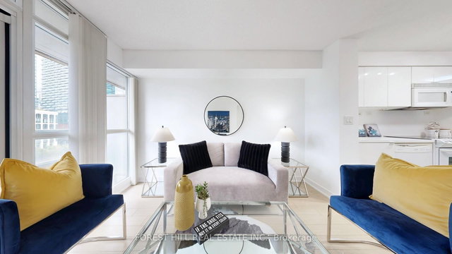 743 - 10 Capreol Court