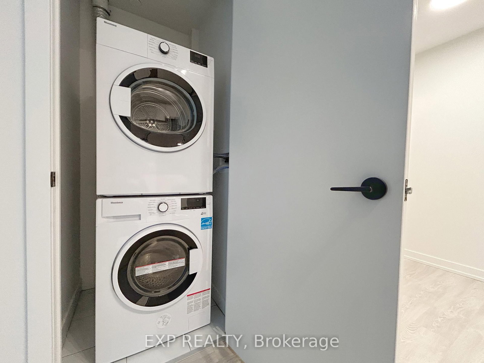 Condo for lease at 918-35 Parliament Street, Toronto, Ontario, M5A 0Z5 - Waterfront Communities C8 - MLS: C12820574