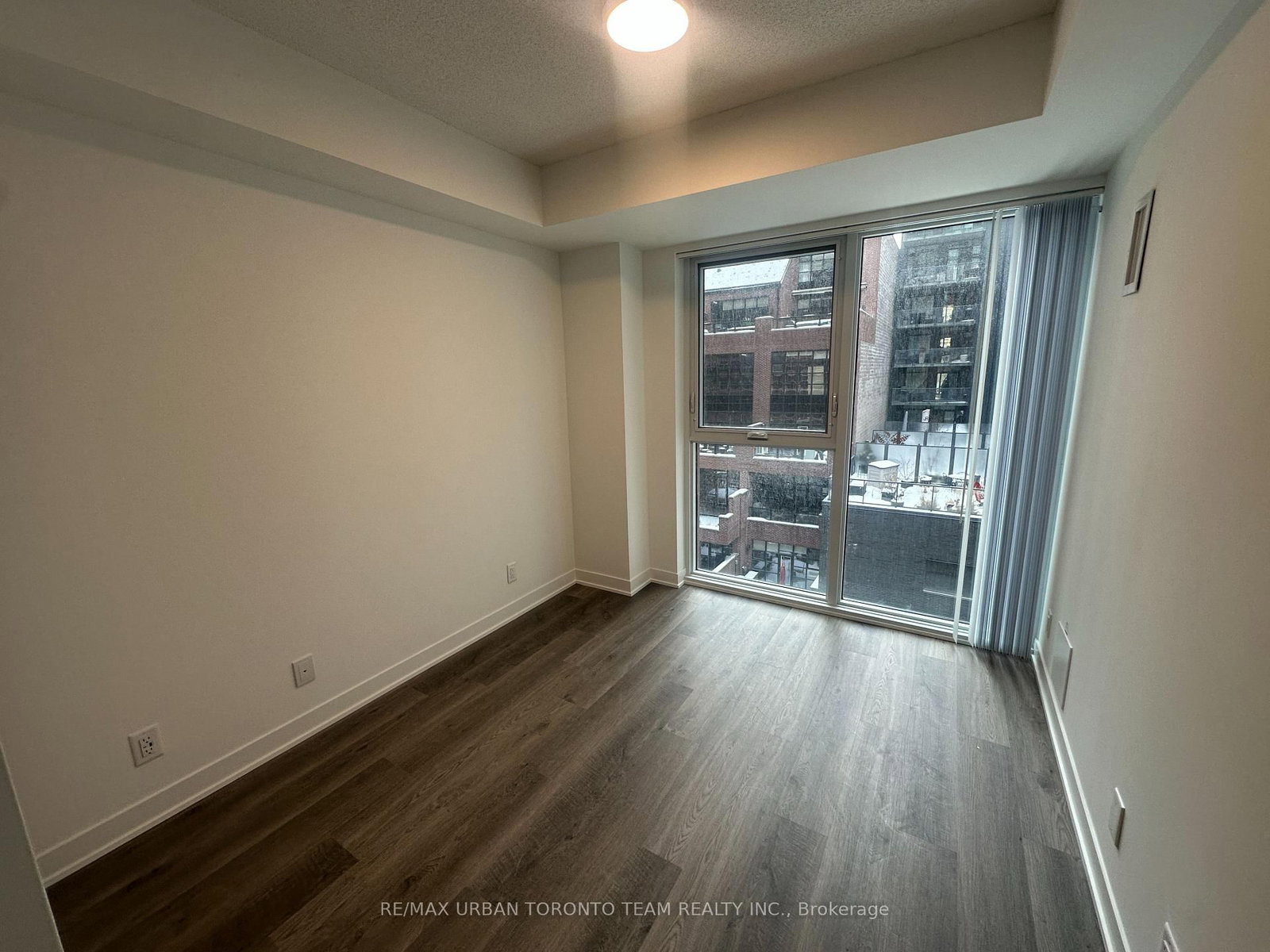 Condo for lease at 606-180 Front Street, Toronto, Ontario, M5A 0A9 - Moss Park - MLS: C12820622