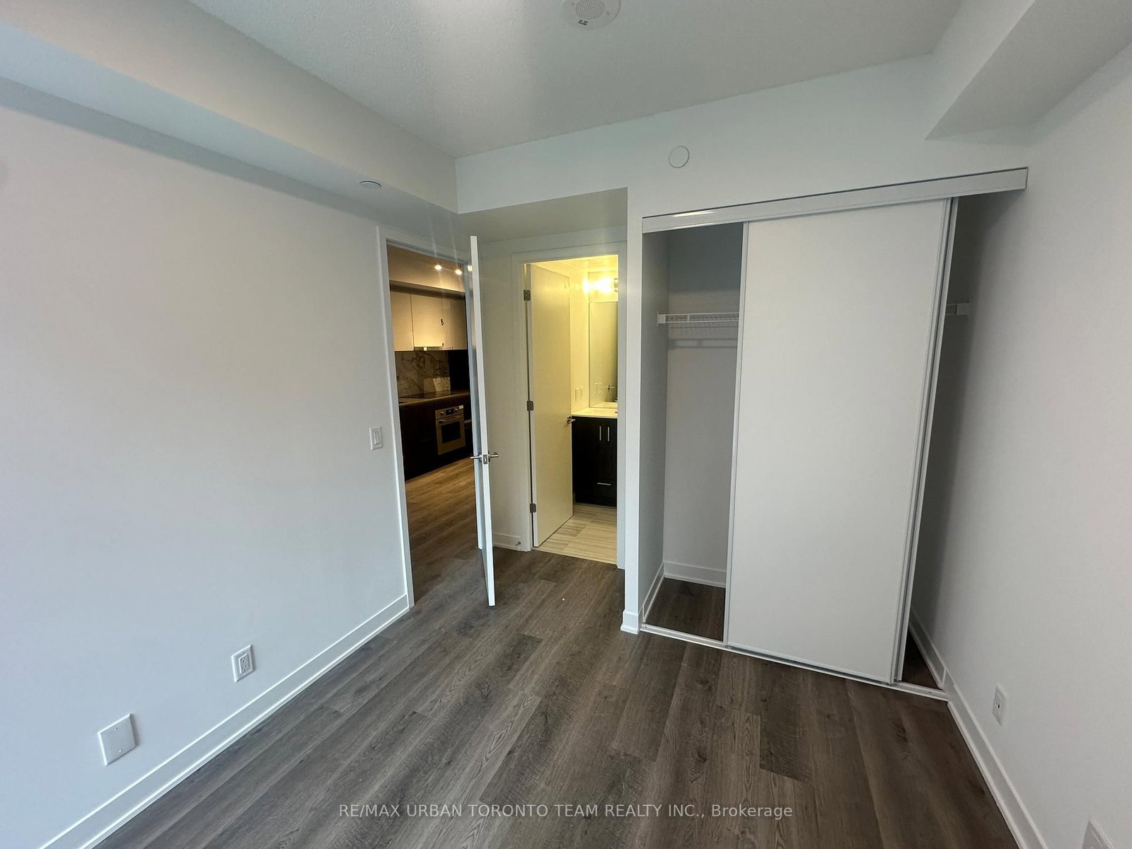 Condo for lease at 606-180 Front Street, Toronto, Ontario, M5A 0A9 - Moss Park - MLS: C12820622